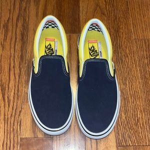 VANS Classic Slip On Blue and Yellow Men’s Low Top Sneakers. New without tags.